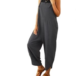 Stylish Gray Jumpsuit Adjustable Straps